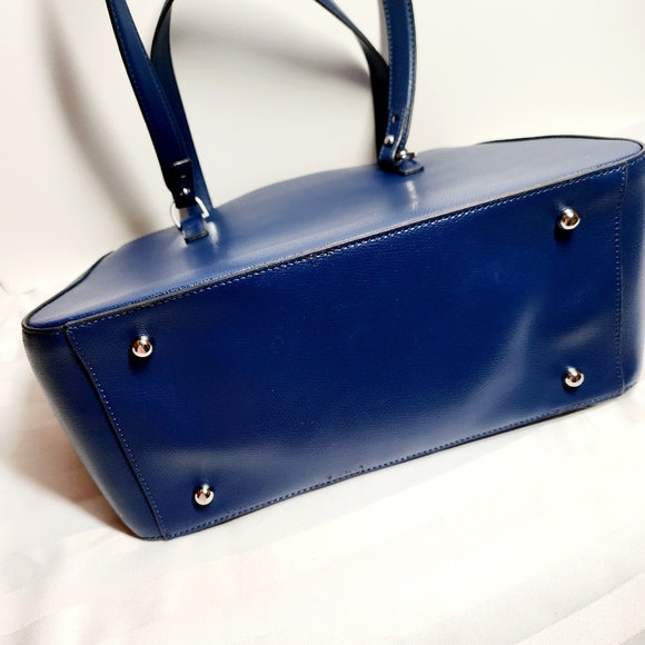 NEW Karl Lagerfeld Navy Leather Tote Handbag - Picture 3 of 10